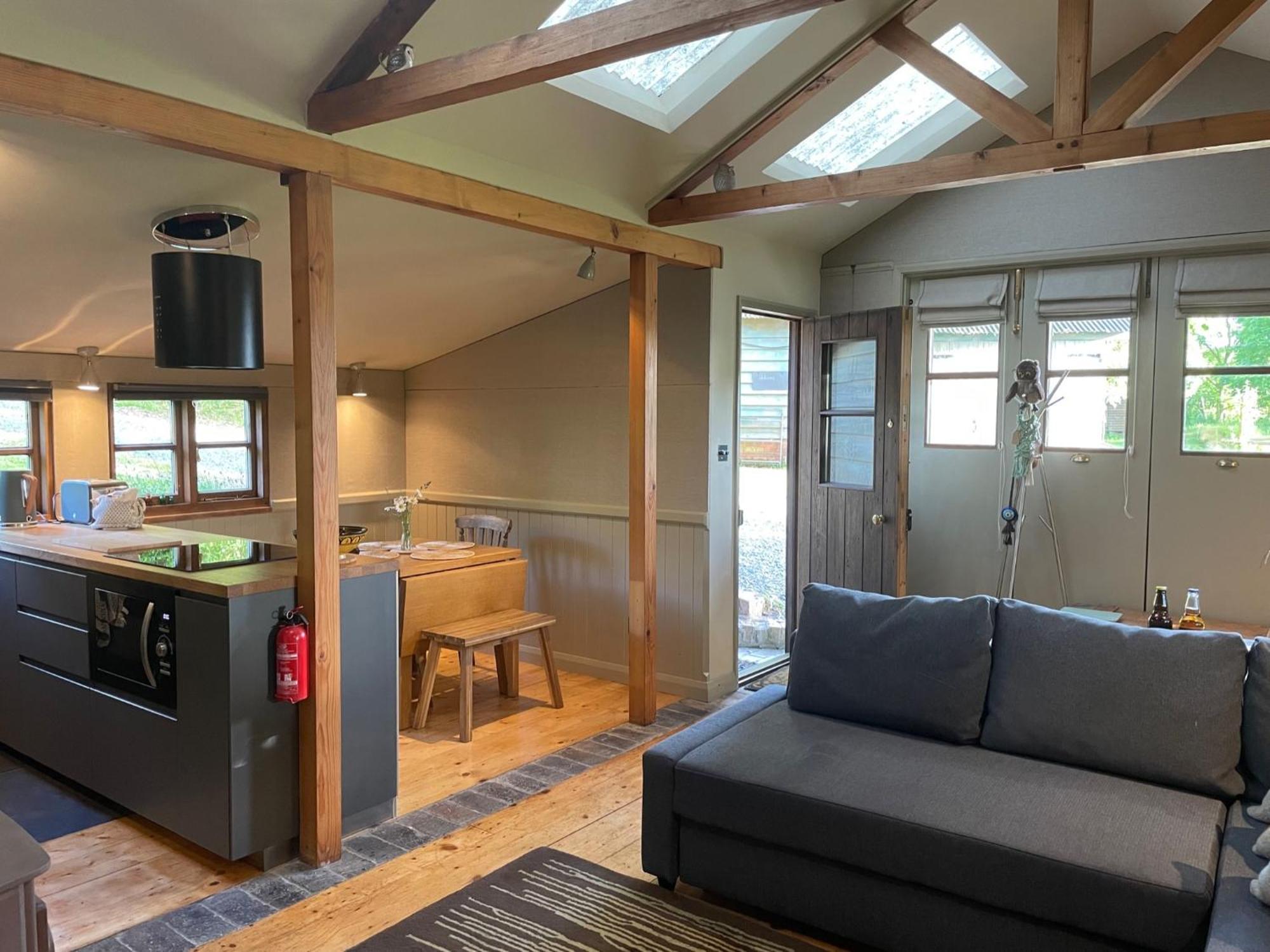 Villa Faraway Follies à Llandegla Extérieur photo