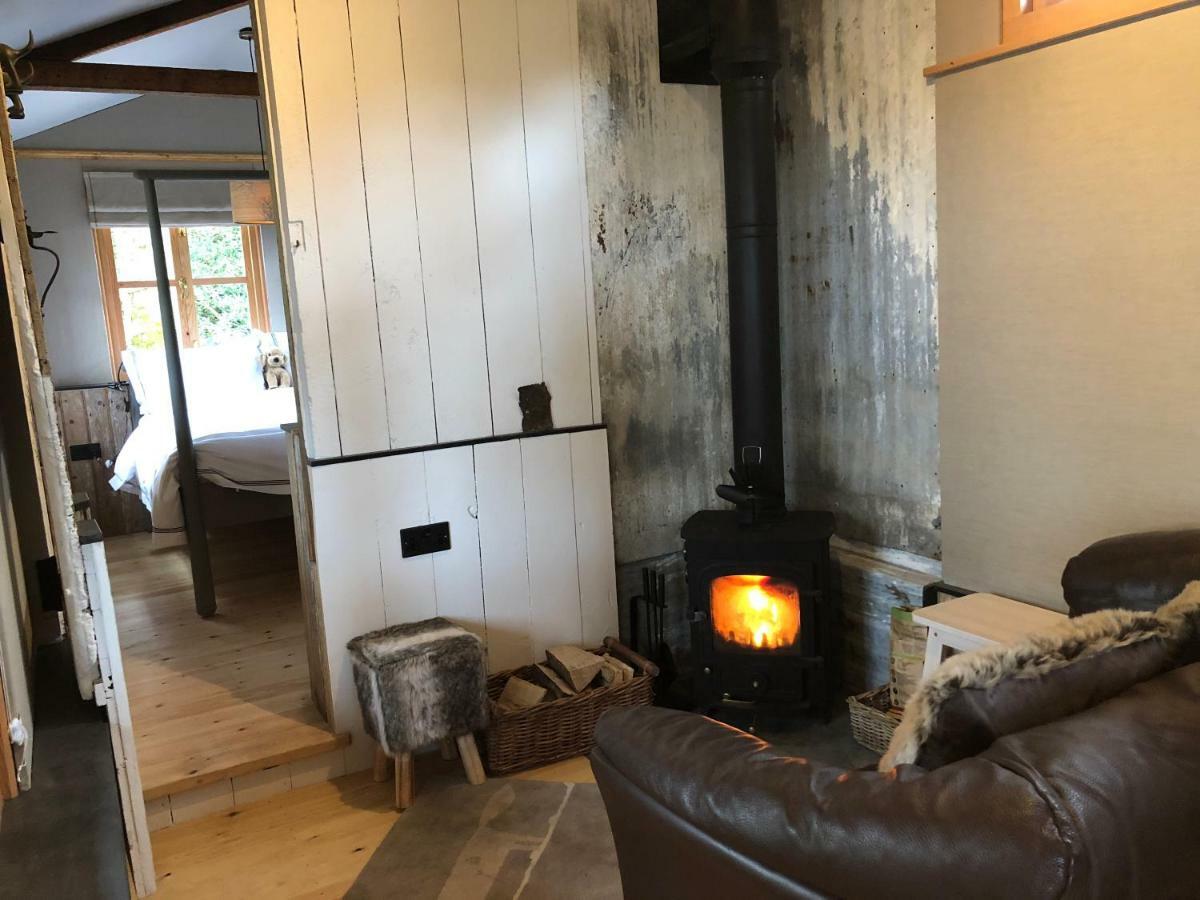 Villa Faraway Follies à Llandegla Extérieur photo